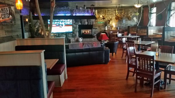bs Hotel Bucksnort's Bar & Grill